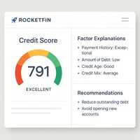 Capture d’écran d’un tableau de bord RocketFin affichant un score de crédit avec explications factorielles et recommandations opérationnelles.